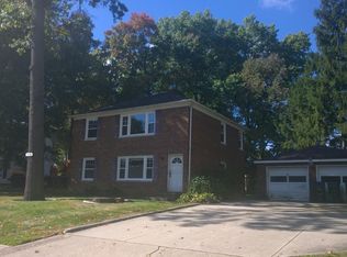 1990 Searl St #2, Cuyahoga Falls, OH 44221