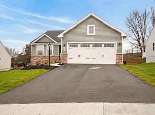 105 Horseshoe Loop S, Washington, PA