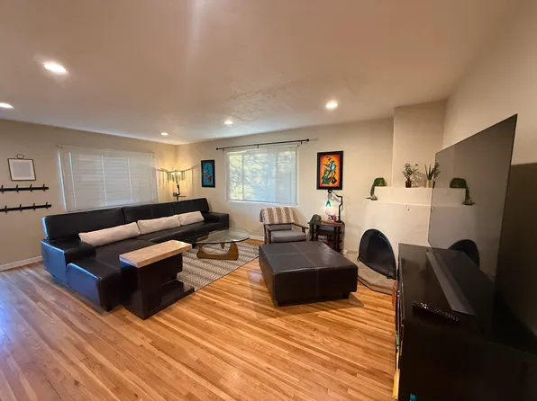 1029 Cielo Azul St, Santa Fe, NM 87501