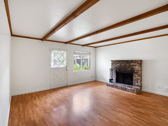 4th image of 1323 Lawton Ave