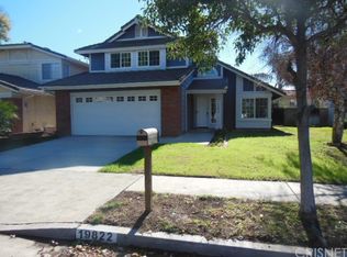 19822 Hatton St, Winnetka, CA 91306