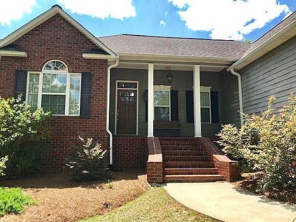 2nd image of 1702 Nicole Ln
