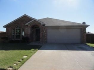 5001 Buttonwillow Dr, Fort Worth, TX 76123