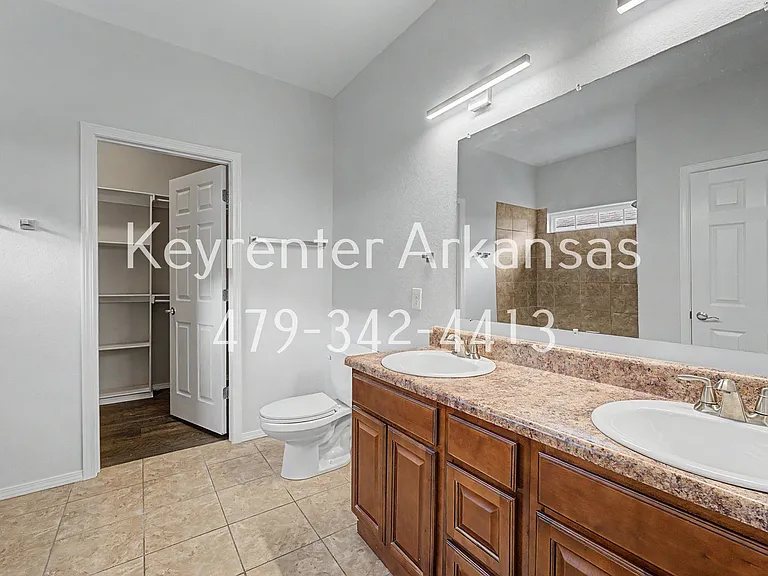 4435 W Pecan St — Photo 13