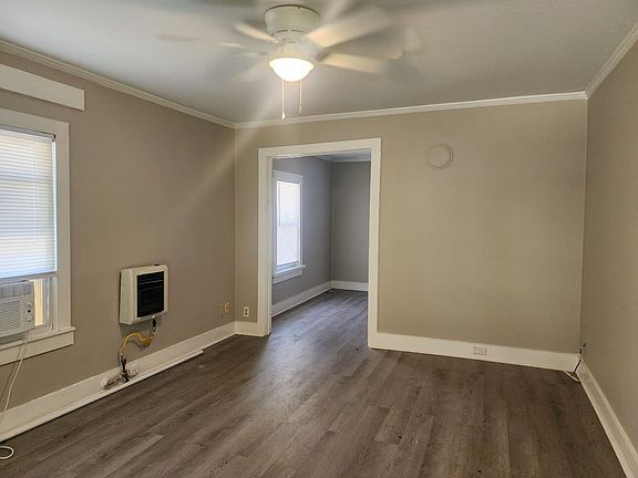 3rd image of 823 Cumberland Dr Unit A