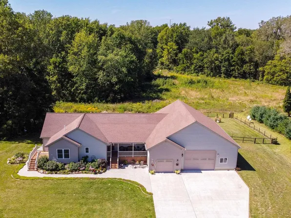 9659 Townsend Rd, Maybee, MI 48159