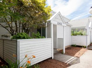 12432 SE Caruthers St, Portland, OR 97233