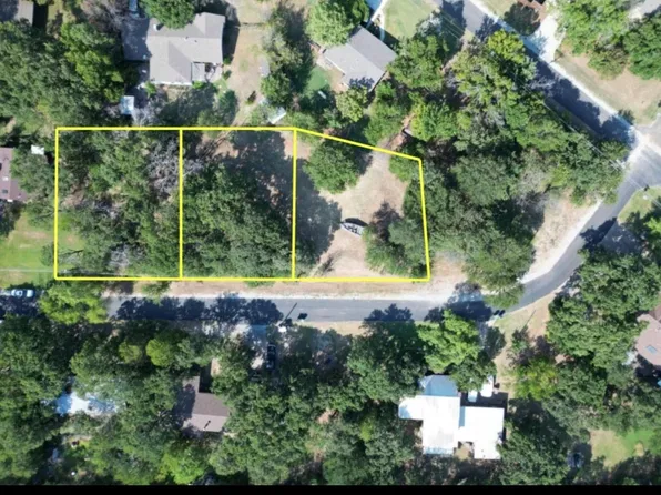 (undisclosed Address), Lake Dallas, TX 75065