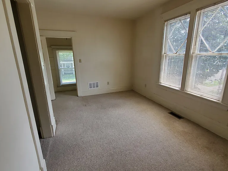 207 Institute St #B — Photo 13