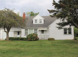 319 Windsor Rd, Rochester, NY 14612