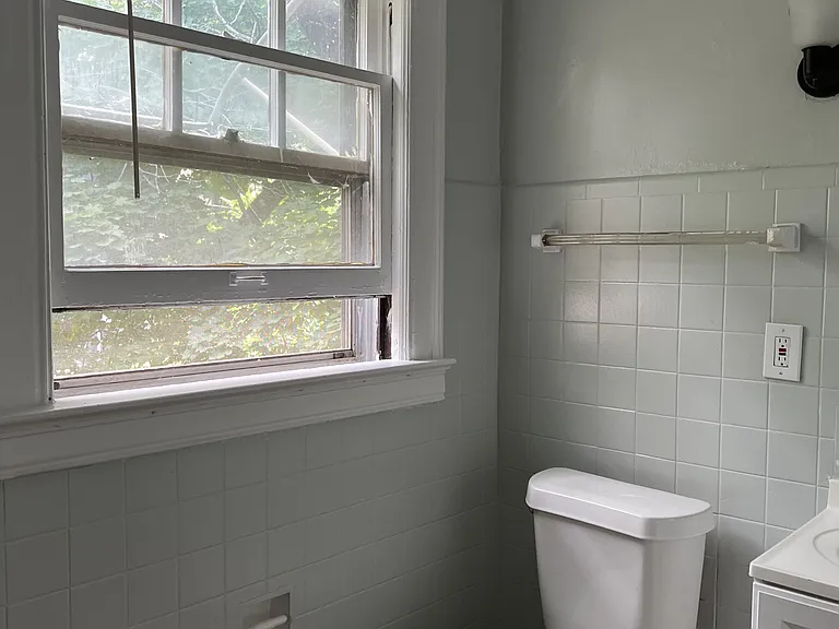18 Wellington Ave — Photo 10