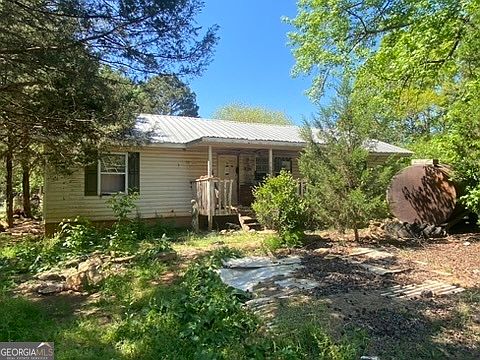 1st image of 2392 Hancock Dr