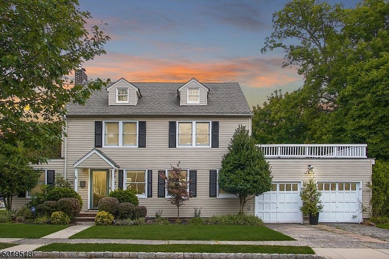 1st image of 57 Parkview Dr