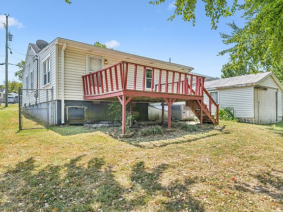 5th image of 70 Jonell Dr