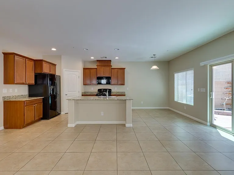 Open concept kitchen/great room/dinning room