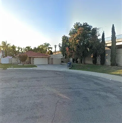 6769 N Constance Ave Photo 1