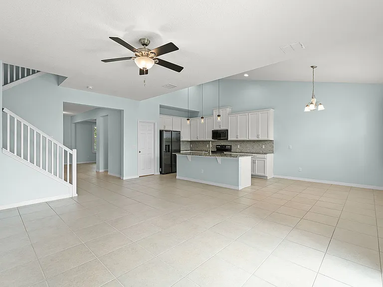 1452 Cabot Dr — Photo 16