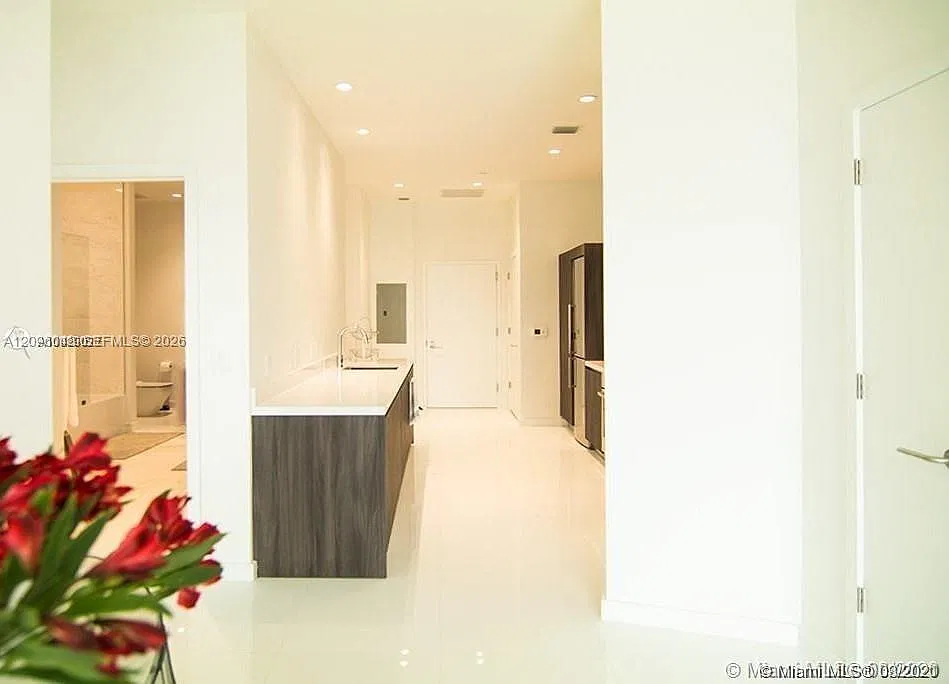 Paramount Miami Worldcent — Photo 2