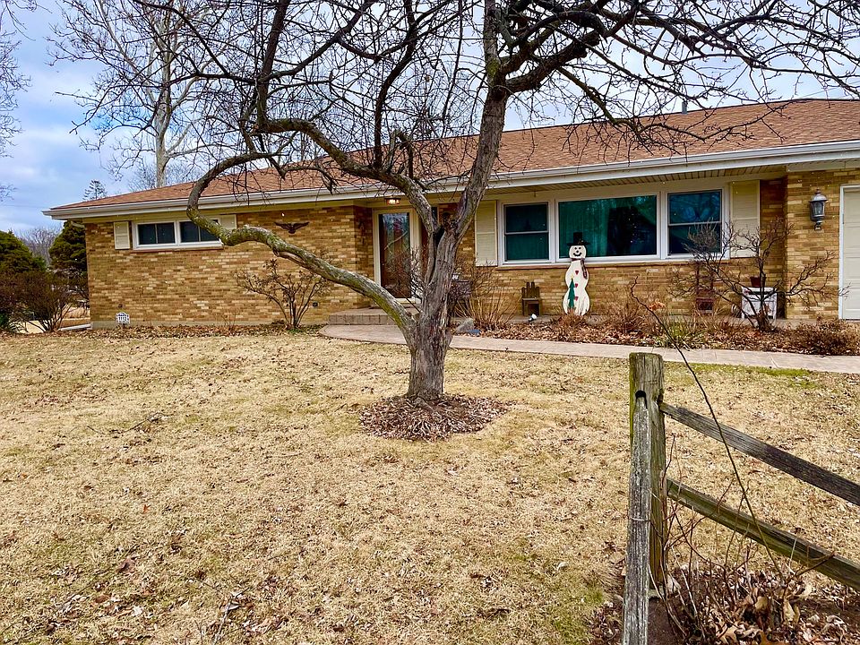 1st image of 1112 Sweetbay Ct