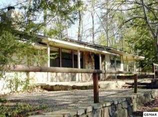 374 Buena Vista Dr, Sevierville, TN 37876