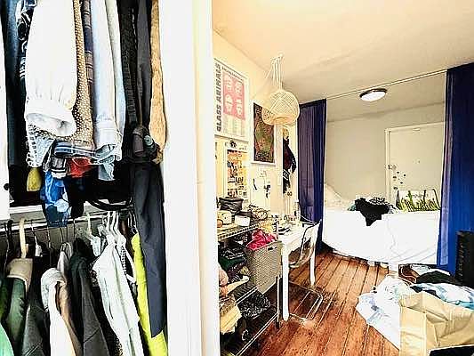 4th image of 520 E 6th St APT 3