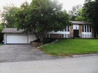 1005 Parrish Rd, Knoxville, TN 37923