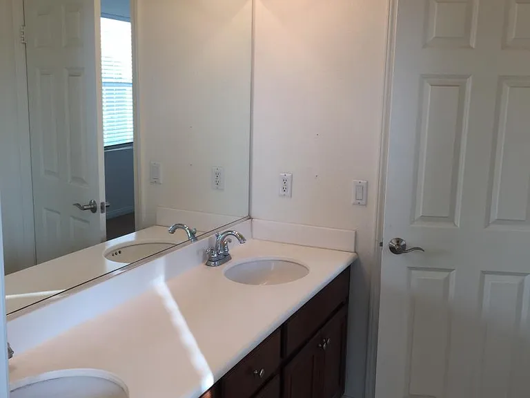 7083 Cottage Grove Dr — Photo 16