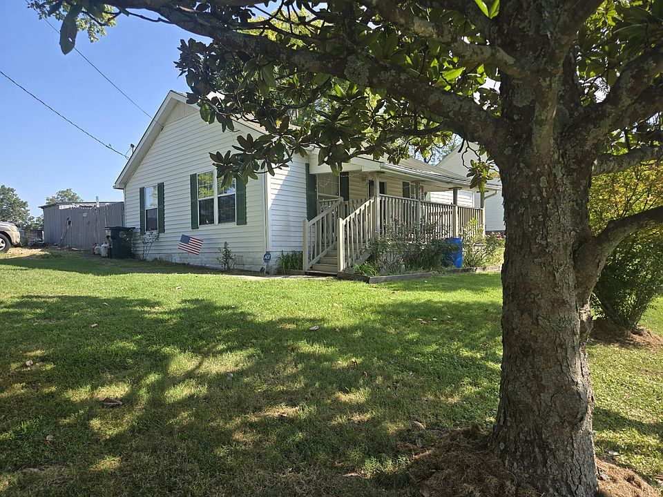 1st image of 474 High St E