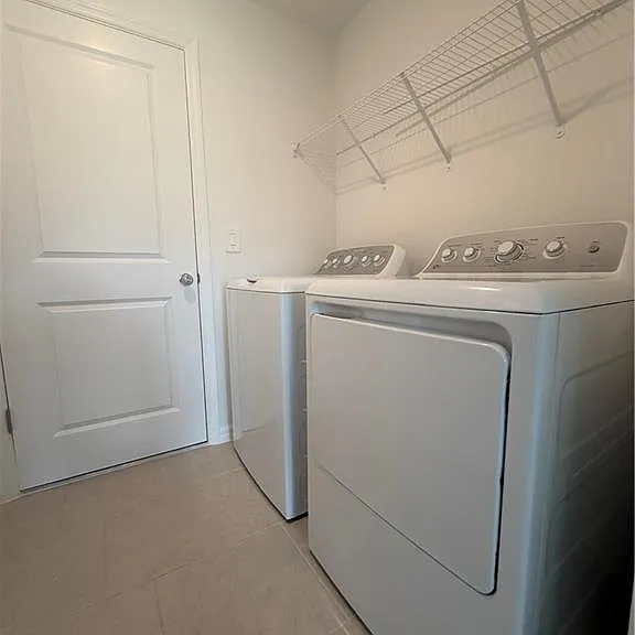 337 Marabou Dr — Photo 15