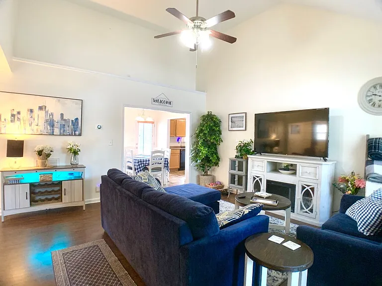 1016 Sunset Dr — Photo 12
