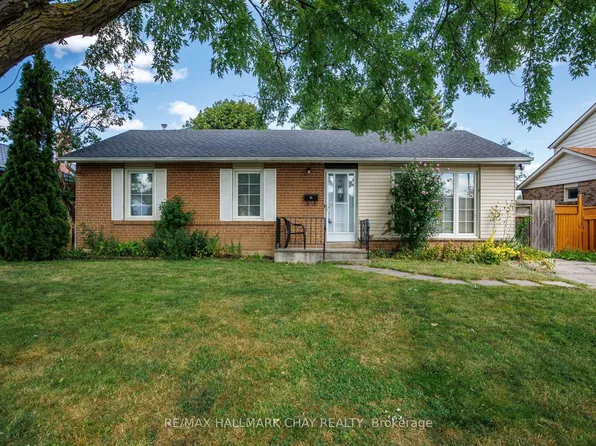 41 Aberdeen Cres, Brampton, ON L6T 2P8