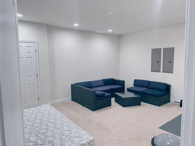 23700 Kilkerran Dr — Photo 10