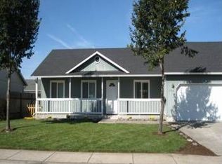 3964 Douglas Dr, Springfield, OR 97478