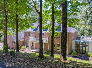 Nobile Rd, Greensburg, PA 15601