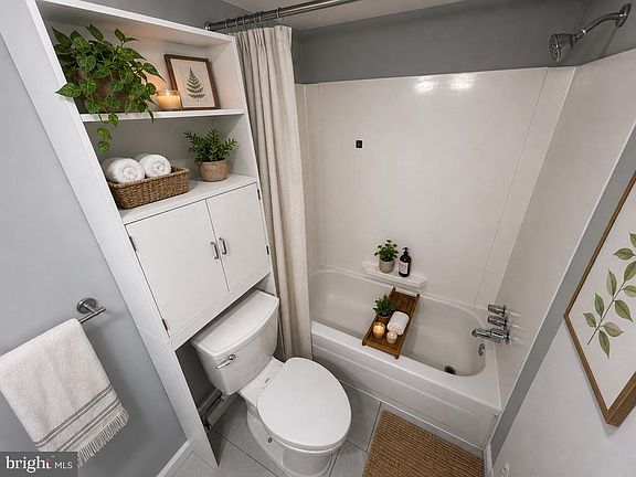 3rd image of 5202 Crossfield Ct #126