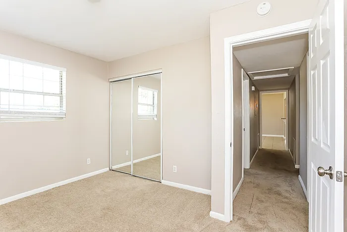 3134 Dalehurst Dr W — Photo 10