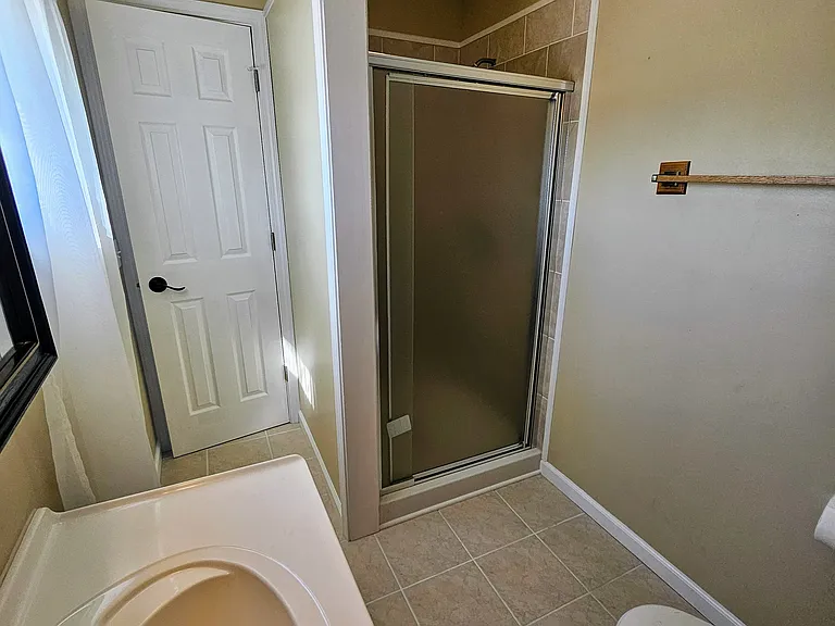 203 N Page St — Photo 37