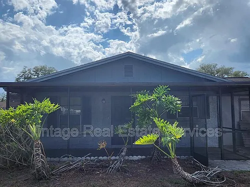 806 Walnut Dr Photo 1