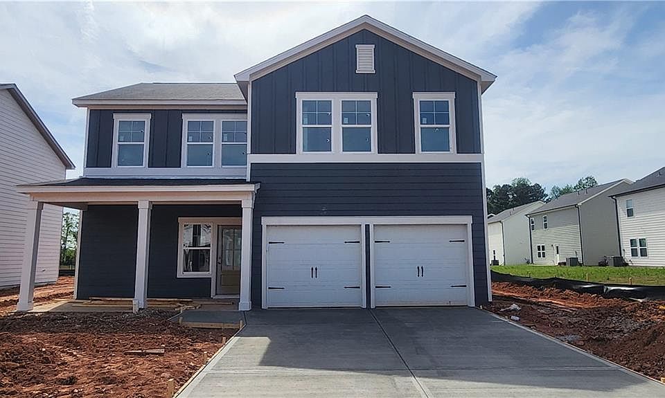 1st image of 2213 Boxwood Cir SE