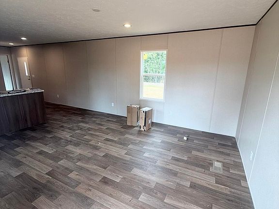 5th image of 94 Silver Run Progress Rd