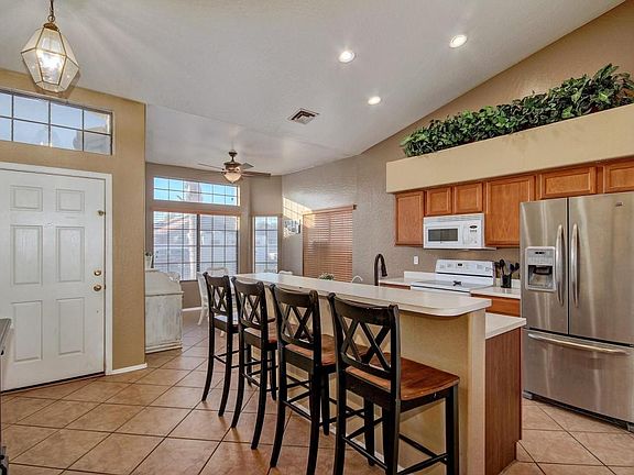 3rd image of 6934 E Madero Ave