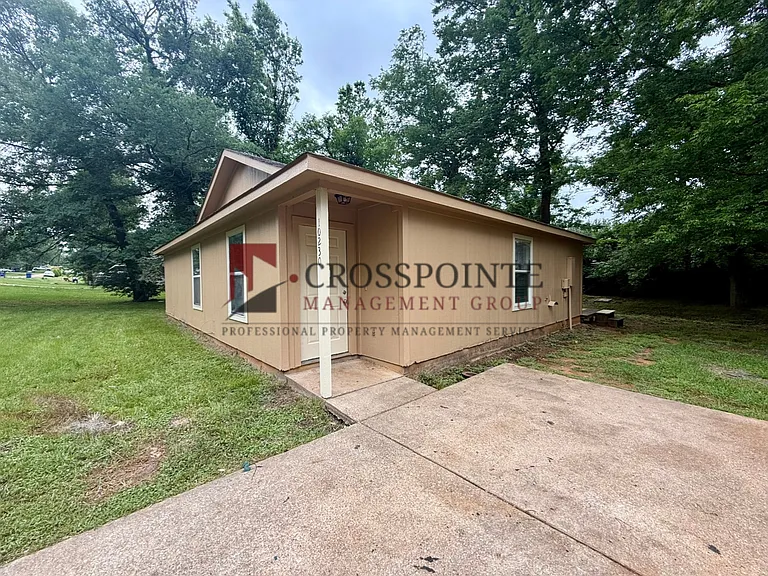 10230 Peterson Rd — Photo 2