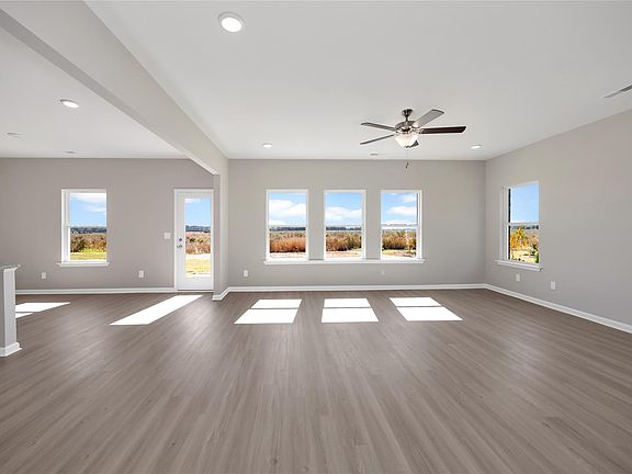 5th image of 13302 Hayden Peak Dr