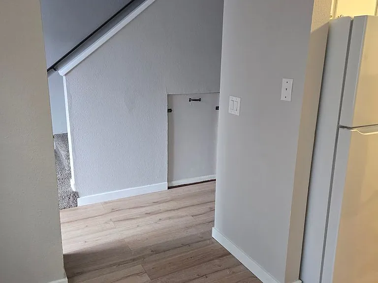 Park Townhomes — Photo 11