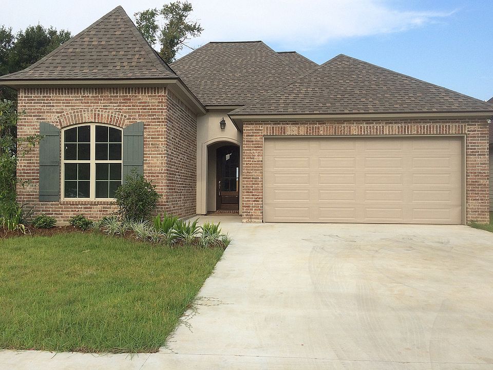 210 Golden Cypress Drive