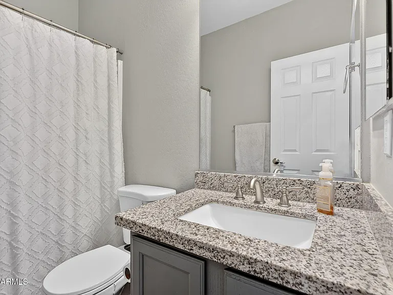 118 W Dragon Tree Ave — Photo 20
