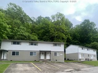 616 Garrison Ave, Charleston, WV 25302