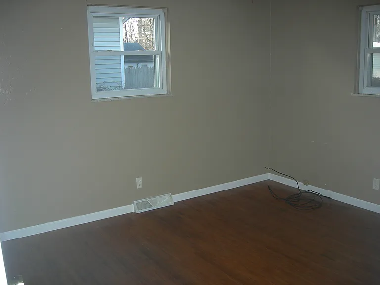 5343 Oldham Dr — Photo 7