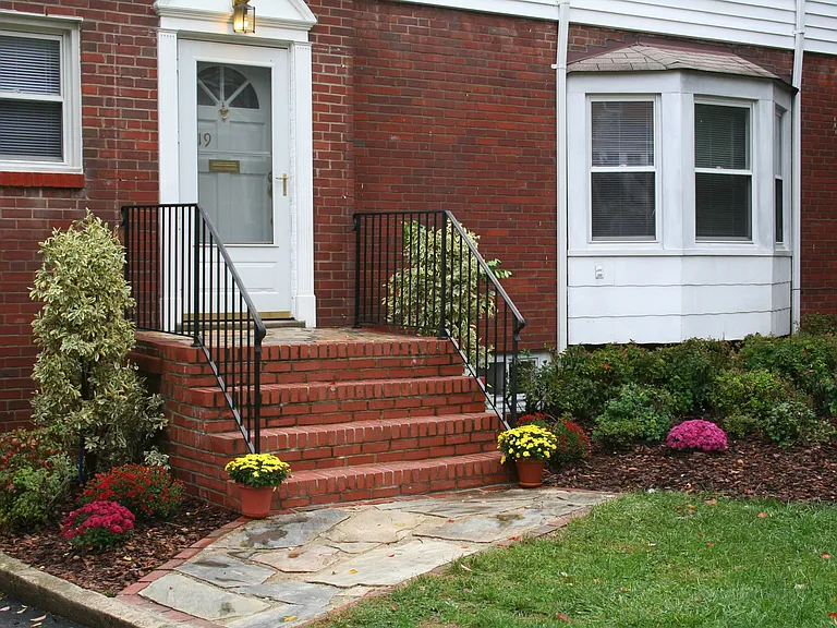 1519 N George Mason Dr — Photo 6