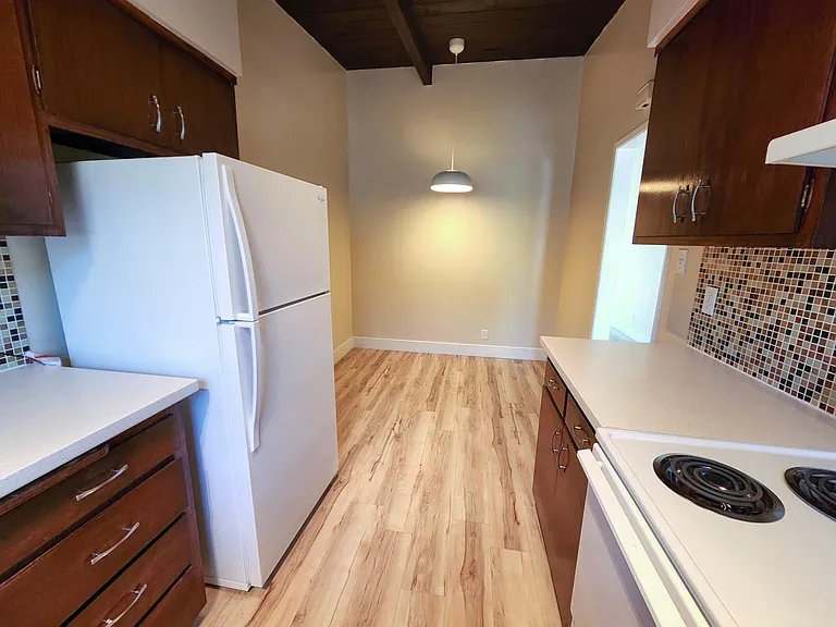 2933 Carmel St — Photo 15